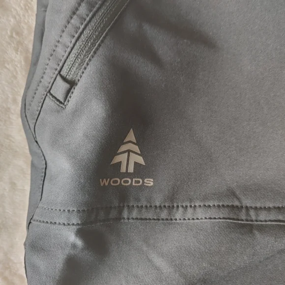 Shorts - Picture 4 of 6